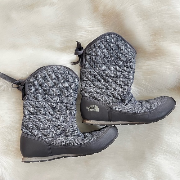 The north face puffer quilted boot - Picture 2 of 6